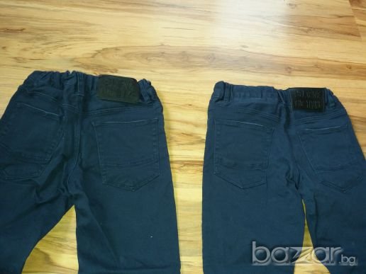 Детски сини дънки на Н & М 4-5 г., снимка 3 - Детски панталони и дънки - 20410819