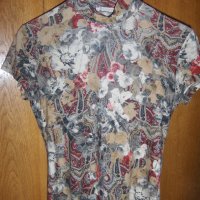 Дамска блуза, снимка 2 - Тениски - 25148407