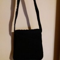 Дам.чанта-/неопрен/-"ATOM BAGS"-черна. Закупена от Италия., снимка 3 - Чанти - 22401487