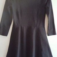 Черна рокля марка Н&М, снимка 4 - Рокли - 21471072