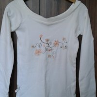 Блуза , снимка 3 - Блузи с дълъг ръкав и пуловери - 24889991