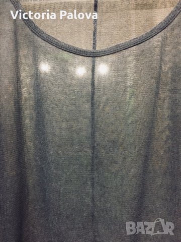 Красива блуза , снимка 2 - Блузи с дълъг ръкав и пуловери - 23857859