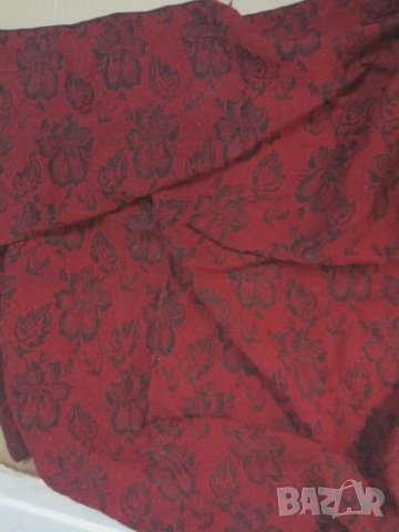 Продавам тънък килим или покривало, снимка 4 - Килими - 23847545