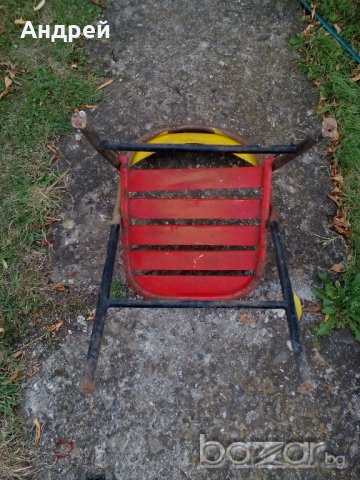 Стар сгъваем стол, снимка 6 - Антикварни и старинни предмети - 19001709