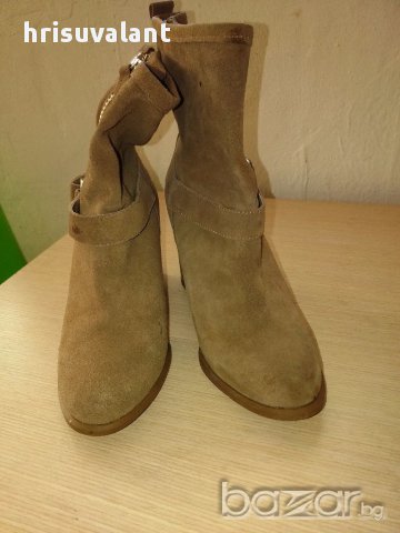 Разнообразие от Боти , снимка 4 - Дамски боти - 16391941