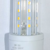 Eнергоспестяващa LED крушкa E27 - 9 W ,48 LED диода, снимка 1 - Крушки - 12564339