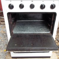 Ретро готварска емайлирана печка ,,Чайка'', снимка 2 - Печки, фурни - 23492356