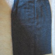 Нов дамски костюм(70% вълна) 46 размер със шал, с етикета, снимка 5 - Костюми - 6269108