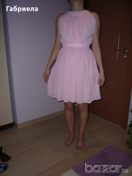 Розова рокля, снимка 1