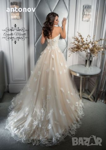 Уникална сватбена/булчинска рокля дизайнерски модел на Annette Moretti , снимка 2 - Сватбени рокли - 23064294