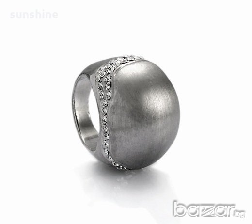 Сребрист матиран пръстен с елементи Сваровски, снимка 2 - Пръстени - 18476158