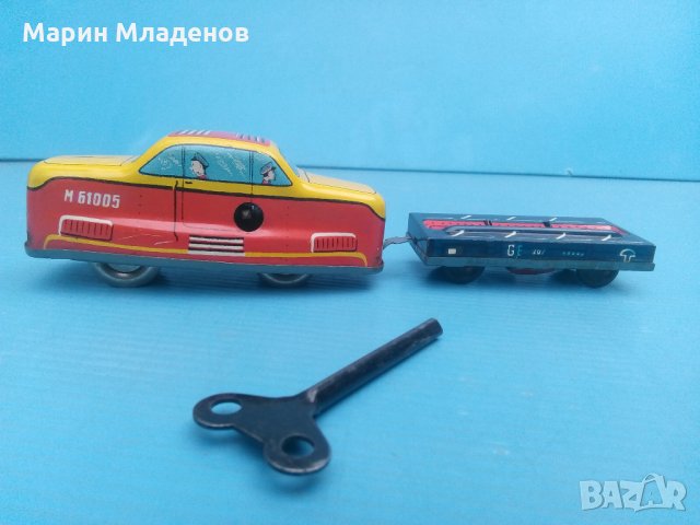 Тенекиена играчка-локомотив, снимка 1 - Колекции - 26058924