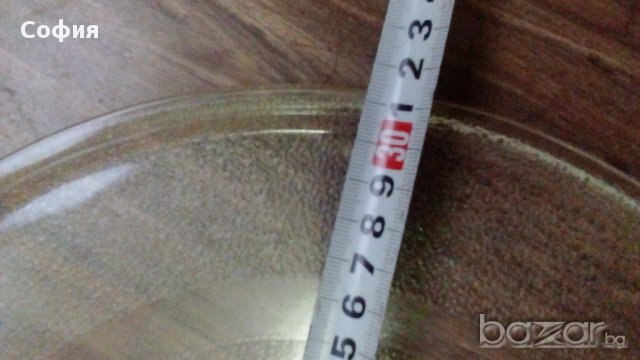 Чиния за микровълнова с различни диаметри и пластмасовите колелца, снимка 2 - Печки, фурни - 11487823