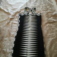 Продавам дамска рокля! , снимка 2 - Рокли - 24725471