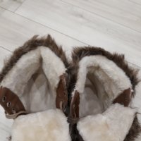 НОВИ бежови зимни обувки унисекс - топла дебела подплата с пух, снимка 5 - Мъжки боти - 23553097