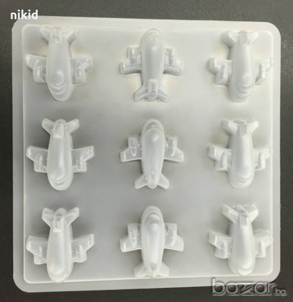 9 самолета самолетчета пластмасова готварска форма поликарбонат фондан шоколад гипс сапун бонбони, снимка 1