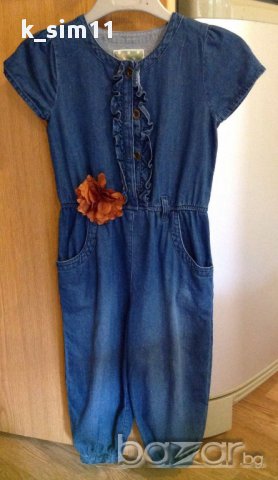 NEXT дънков гащеризон с колан и цвете за 2-3 год , снимка 3 - Детски панталони и дънки - 11338326