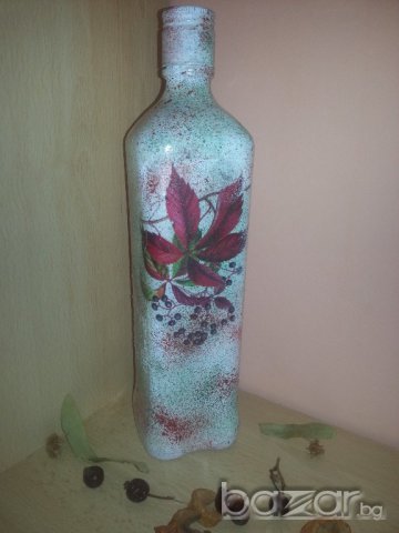 Бутилки  с декупаж, снимка 4 - Декорация за дома - 17497731