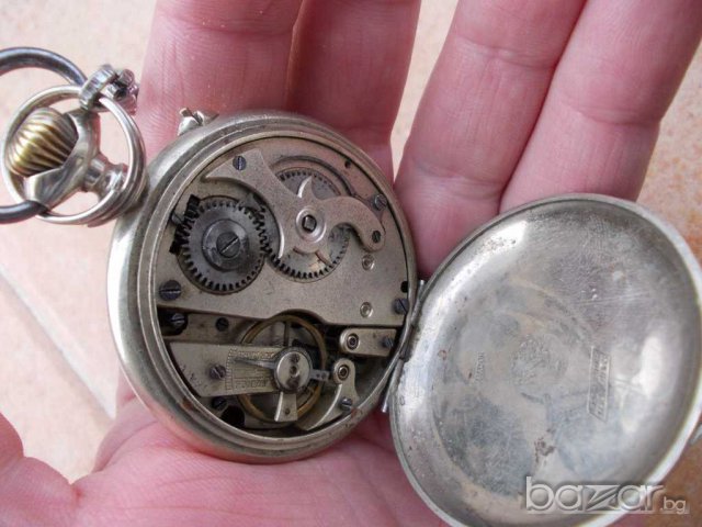 Швейцарски джобен часовник , снимка 2 - Антикварни и старинни предмети - 12696913