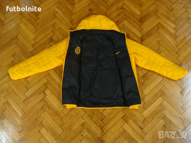 Ювентус Футболно Яке НОВО с Две Лица Juventus Nike Reversible Jacket NEW Juve , снимка 4 - Футбол - 22948002