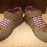 Обувки за момиче Teddy, н. 25 + подарък пантофки, снимка 2 - Детски пантофи - 14317040