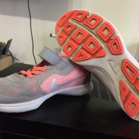 маратонки Nike Revolution 3, снимка 4 - Детски маратонки - 24168598