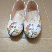 Нови обувки, снимка 1 - Детски обувки - 24962693