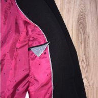 Дамско сако BERSHKA оригинал, размер L, черно с цикламен хастар , НОВО!!, снимка 2 - Сака - 11049676