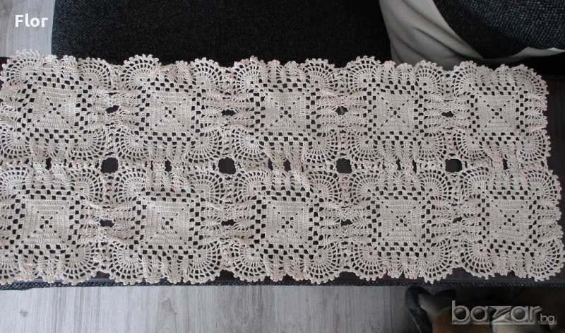 Каре, плетено на една кука, снимка 1