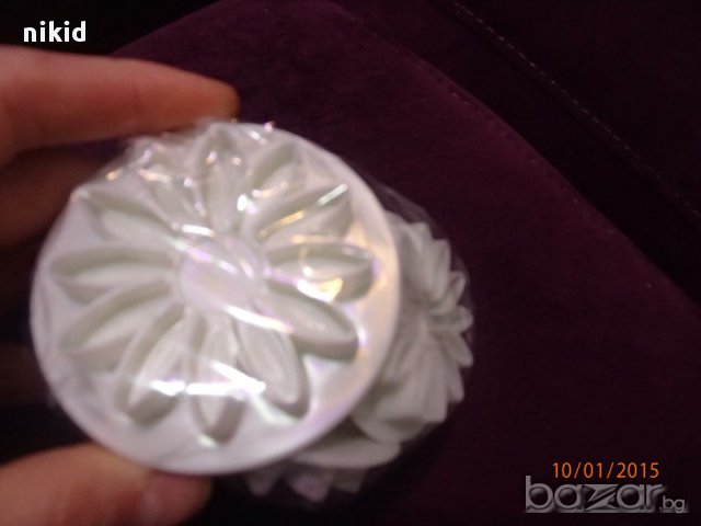 слънчоглед гербер хризантема маргаритки големи форми с бутало фондан резец форма пластмасови резци , снимка 4 - Форми - 9397472