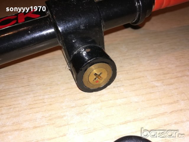 заключващо устроиство за волан на кола-внос франция, снимка 13 - Аксесоари и консумативи - 20239325