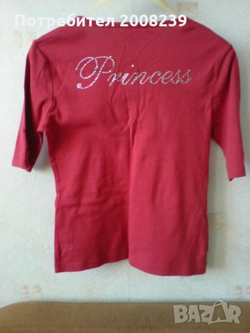 Красива червена блуза , снимка 2 - Тениски - 22331653