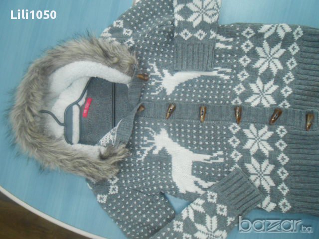 Ефектна жилетка, снимка 16 - Детски пуловери и жилетки - 15812852
