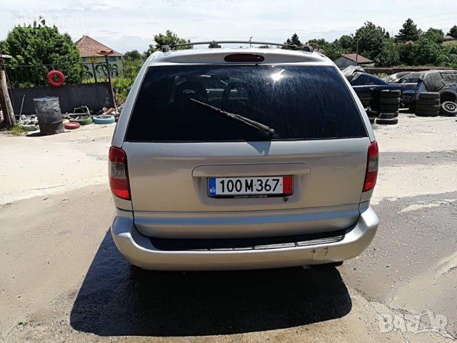 Chrysler Voyager 3,3 бензин, снимка 8 - Автомобили и джипове - 21941434