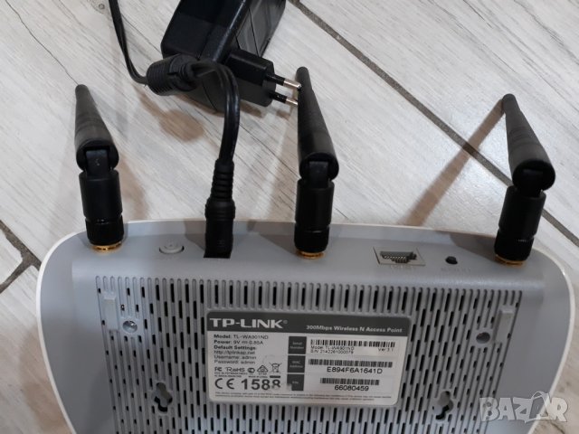 Лот от безжични Рутери за интернет, снимка 3 - Рутери - 24035489