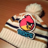Детска шапка Angry Birds, снимка 1 - Шапки, шалове и ръкавици - 21947358