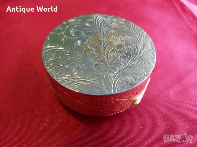 Красива Кутийка за ЕМФИЕ ,хапчета с ОНИКС, снимка 5 - Антикварни и старинни предмети - 25105533