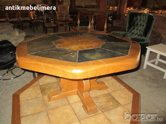 Осмоъгълна маса с каменен плон  - внос от Европа, снимка 1 - Маси - 21122275