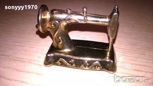 Мини ретро колекция-шевна машина-5х4х2.5см-внос швеицария, снимка 3 - Антикварни и старинни предмети - 17492312