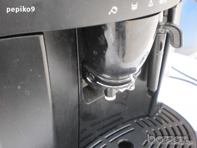 Продавам кафемашини внос от Германия робот,пълен автомат DELONGHI MAGNIFICA , снимка 7 - Кафемашини - 15042586