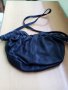 Дамска чанта, снимка 1 - Чанти - 17963568