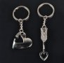 Ключодържатели за влюбени двойка стрела и сърце, снимка 1 - Колиета, медальони, синджири - 21866955