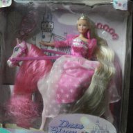 кукла Стефи с кон, снимка 1 - Кукли - 12860988