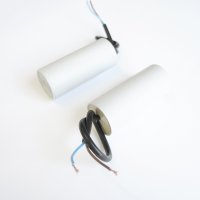 Работен кондензатор 420V/470V 8µF с кабел