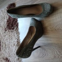 Дамски обувки , снимка 2 - Дамски обувки на ток - 22919345