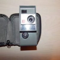 Pentacon Pentaka 8-1 automatic 8mm филмова камера, снимка 3 - Камери - 20541643