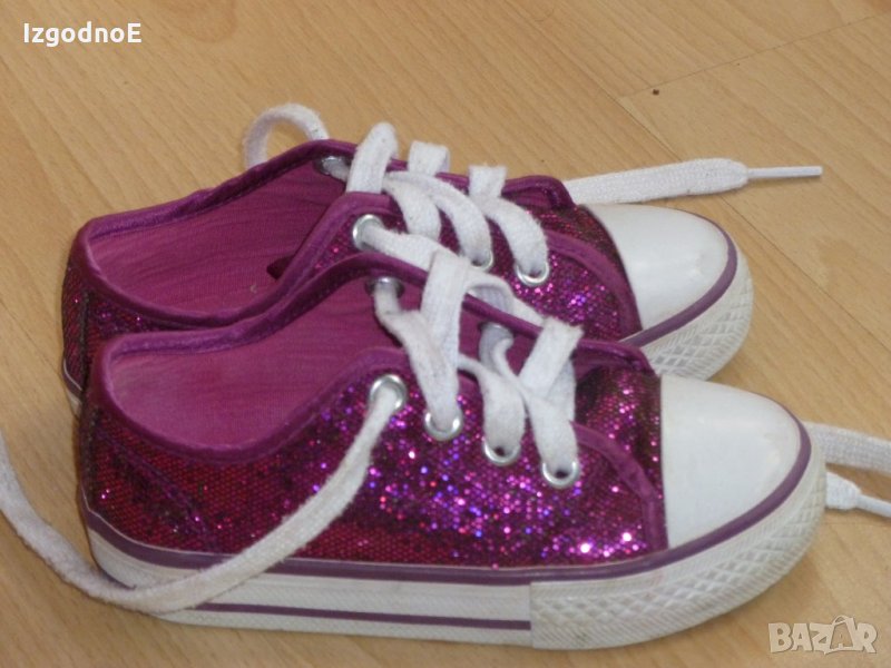 Блестящи кецове Marks & Spenser, с брокат, снимка 1