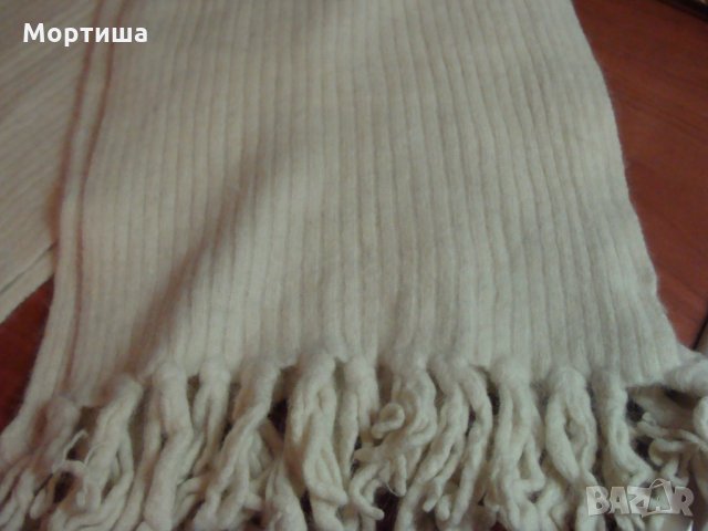 Tommy Hilfiger оригинален шал лама вълна и ангора , снимка 3 - Шалове - 23423639