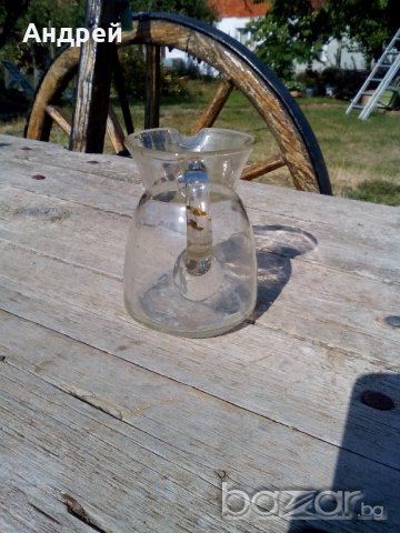 Старинна стъклена каничка,кана, снимка 4 - Антикварни и старинни предмети - 17024307