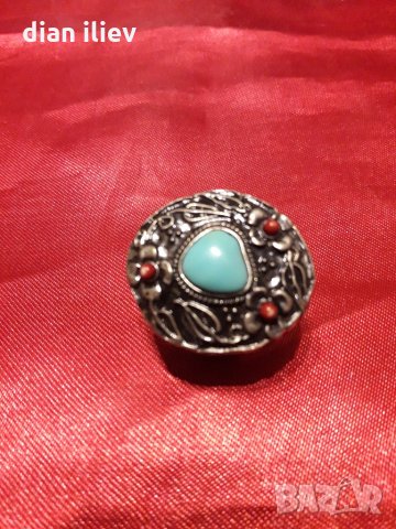 Стар дамски пръстен, снимка 3 - Антикварни и старинни предмети - 24884081